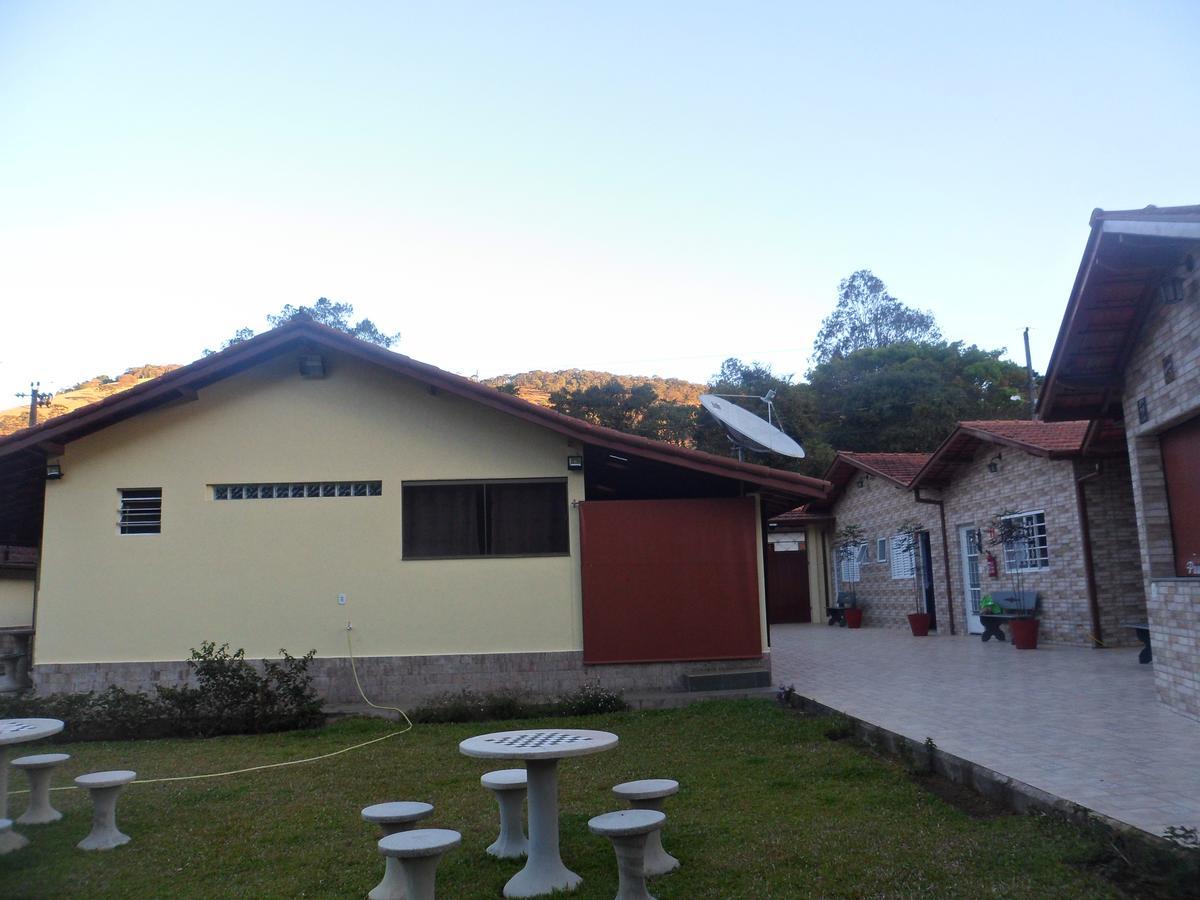 Pousada Tia Lilia Goncalves Luaran gambar
